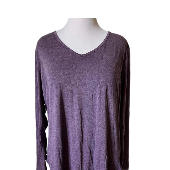 NWT Allegrace Plus Size 2X long sleeve purple jersey. Stretch, v-neck. - Picture 6 of 7